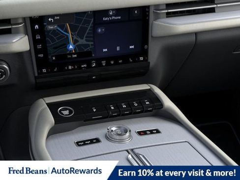 New 2026 Lincoln Navigator L Reserve AWD/4WD image 15
