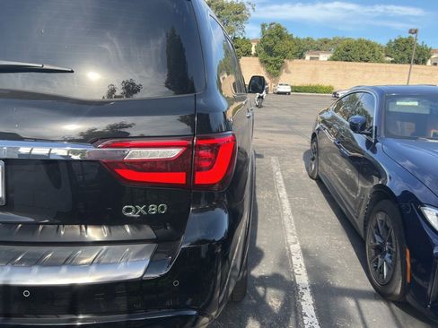 Used 2023 INFINITI QX80 Sensory w/ Cargo Package image 6