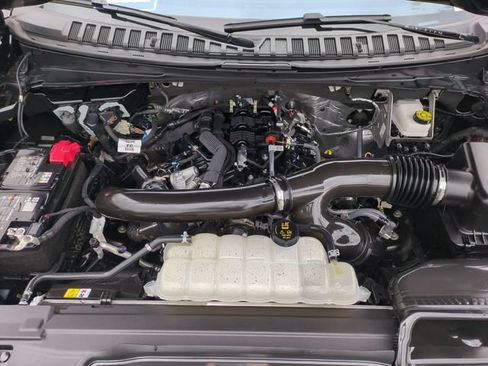 Used 2025 Ford Expedition Platinum AWD/4WD image 33