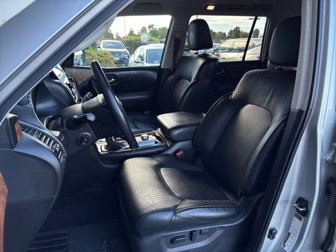 Used 2024 Nissan Armada SL RWD image 40