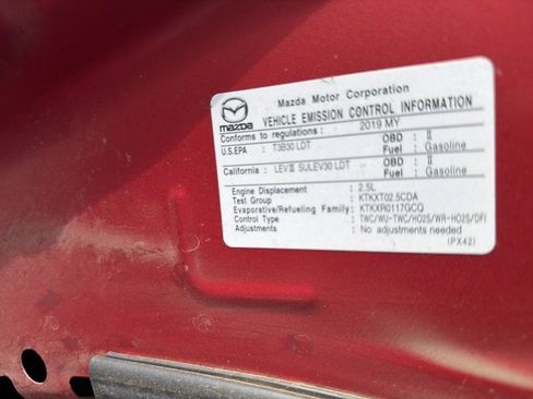 Used 2019 MAZDA CX-5 Sport image 18