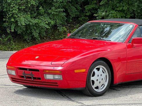 Used 1990 Porsche 944 Cabriolet RWD image 12