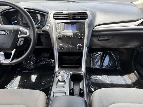 Used 2020 Ford Fusion S FWD image 14