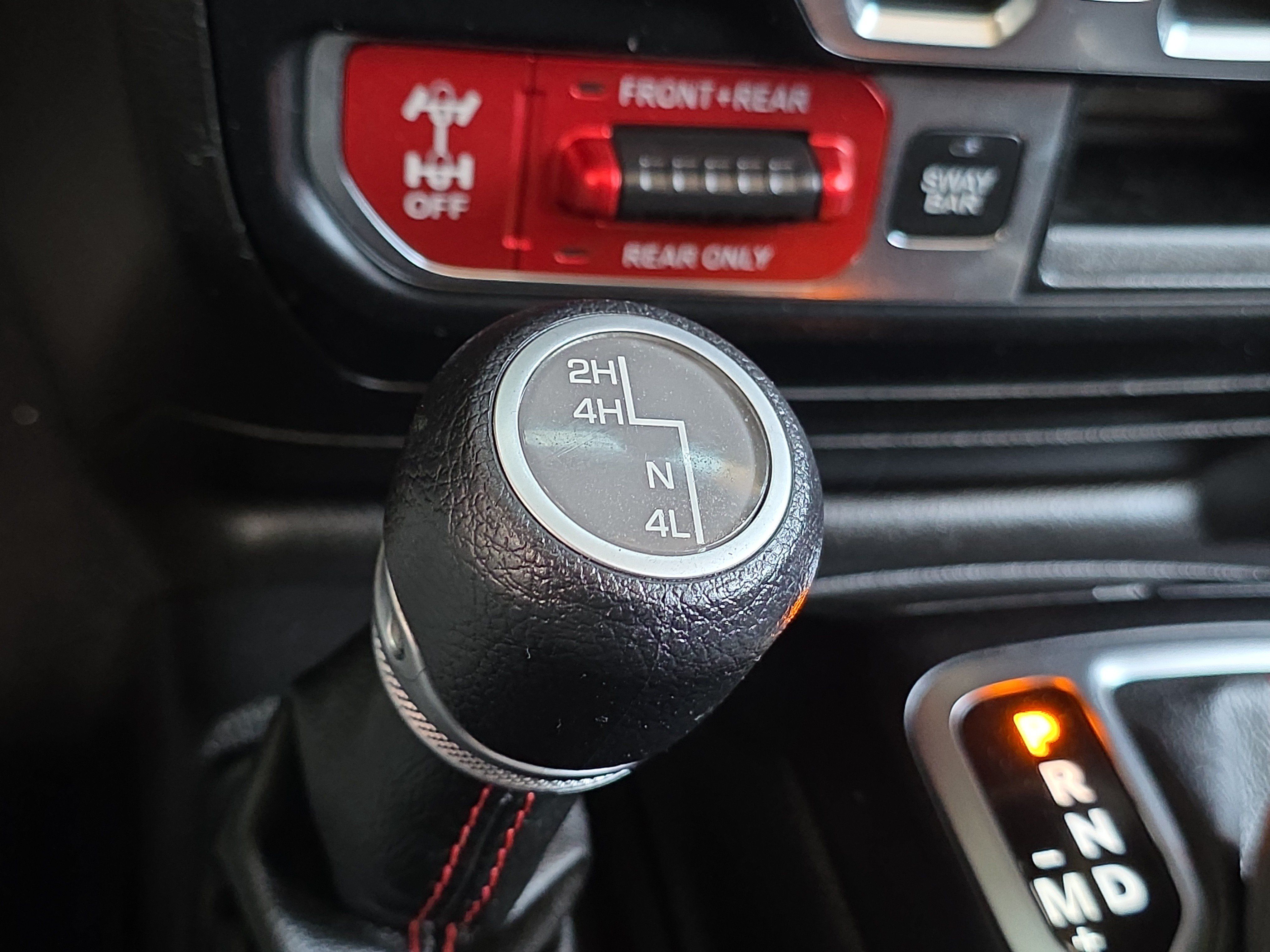 Used 2019 Jeep Wrangler Unlimited Rubicon AWD/4WD image 24