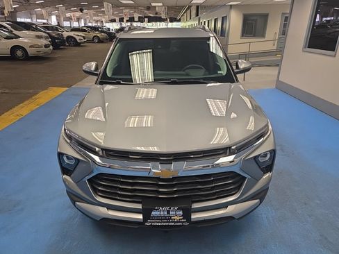 Certified 2025 Chevrolet TrailBlazer LT AWD/4WD image 16