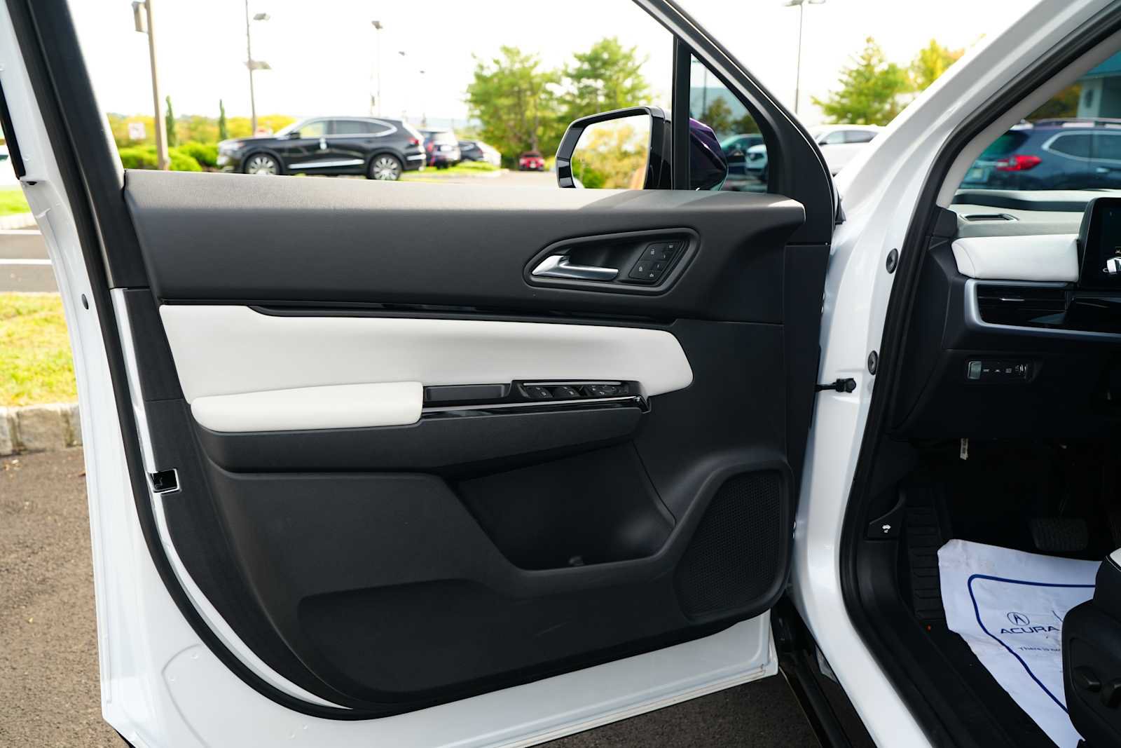 Used 2025 Honda Prologue Elite image 15