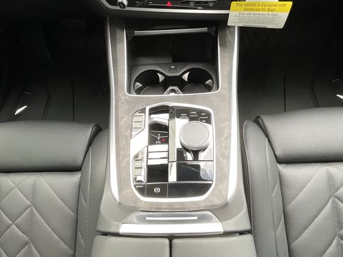New 2026 BMW X5 sDrive40i w/ Premium Package image 19