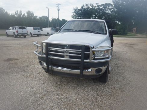 Used 2007 Dodge Ram 3500 Truck 2WD Quad Cab DRW w/ ST Decor Group image 4