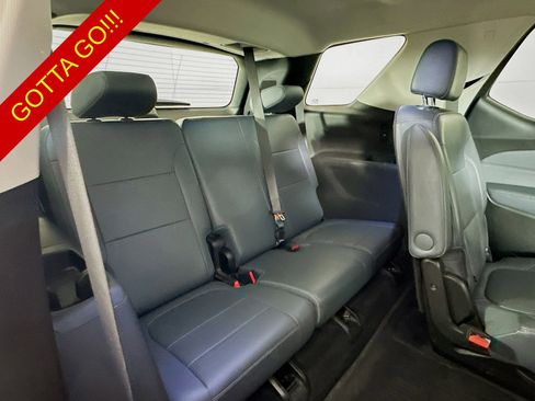 Used 2021 Chevrolet Traverse LT w/ LT Premium Package AWD/4WD image 25