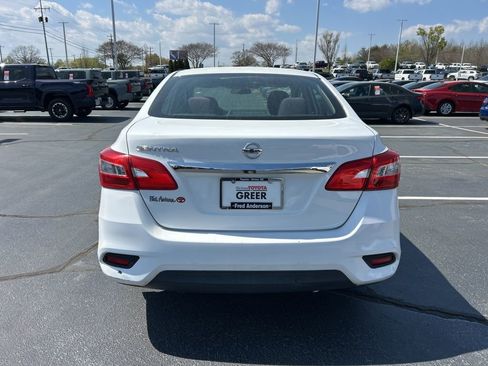 Used 2017 Nissan Sentra S image 16