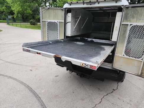 Used 2018 Ford F250 XL w/ Power Equipment Group RWD image 10
