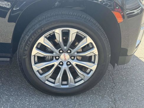 Used 2021 GMC Yukon Denali w/ Denali Ultimate Package AWD/4WD image 9