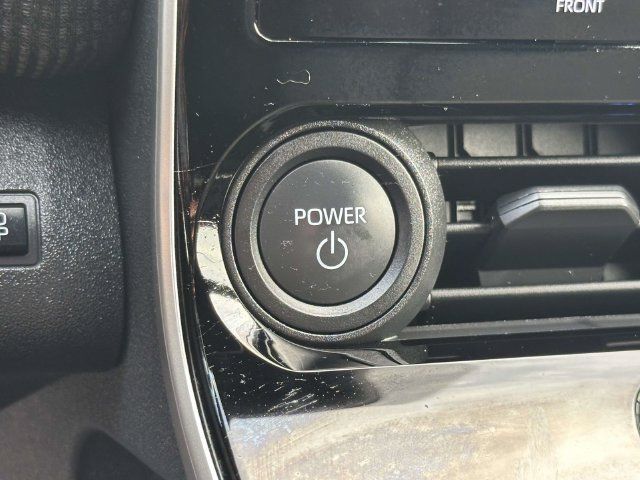 Used 2023 Subaru Solterra AWD image 21