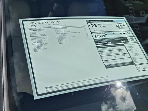 Used 2026 Mercedes-Benz GLB 250 image 25