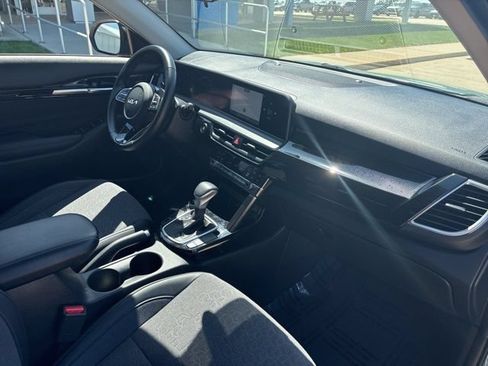 Used 2024 Kia Seltos S FWD image 22
