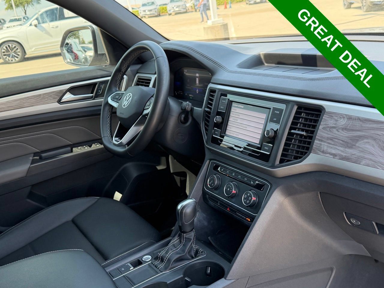 Used 2023 Volkswagen Atlas Cross Sport SE FWD image 40