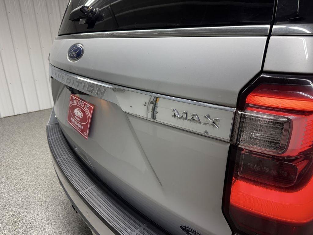 Used 2018 Ford Expedition Max Limited w/ Equipment Group 302A AWD/4WD image 7