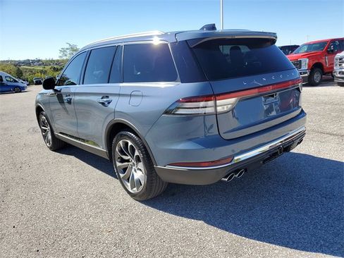 Used 2025 Lincoln Aviator Reserve w/ Illumination Package image 6