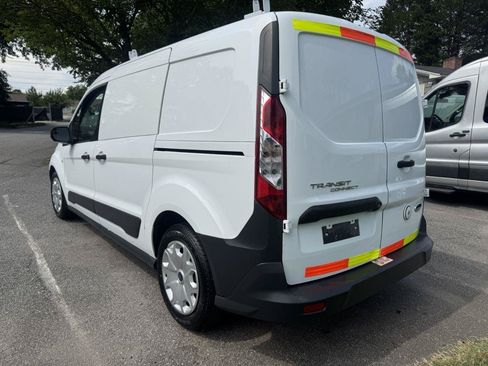 Used 2016 Ford Transit Connect XL FWD image 4