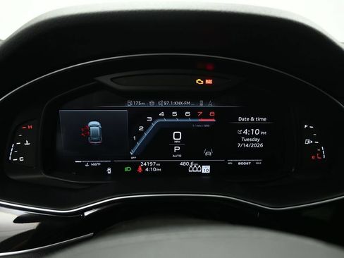 Used 2025 Audi SQ8 Premium Plus AWD/4WD image 9