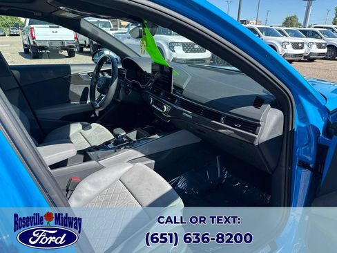 Used 2022 Audi S4 Premium Plus w/ Premium Plus Package AWD/4WD image 37
