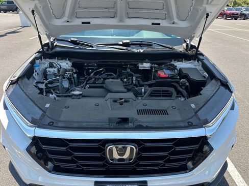 Used 2025 Honda CR-V EX-L image 10