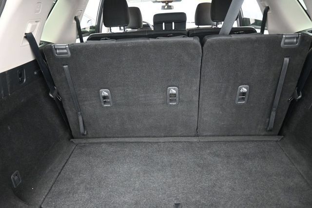 Used 2025 Nissan Pathfinder SV FWD image 27