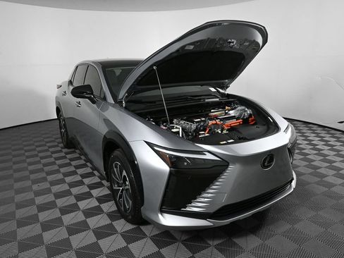 Used 2024 Lexus RZ 300e Premium w/ Accessory Package (2T) FWD image 32