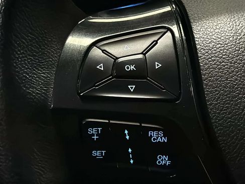 Used 2018 Ford Explorer Sport AWD/4WD image 24