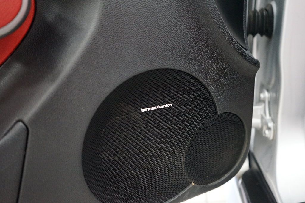 Used 2009 Mercedes-Benz SLK 300 image 25