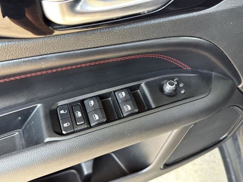 Used 2022 Jeep Compass Trailhawk image 13