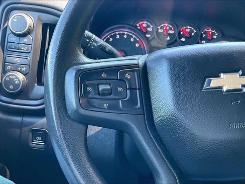 Used 2023 Chevrolet Silverado 1500 Custom AWD/4WD image 23