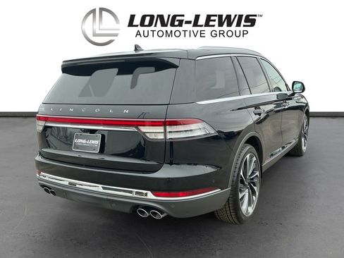 Used 2020 Lincoln Aviator Reserve w/ Equipment Group 202A image 7