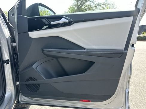 New 2026 Volkswagen Taos S image 28