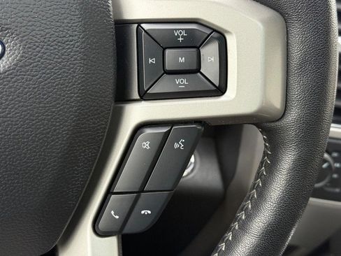 Certified 2018 Ford F150 Lariat w/ Equipment Group 502A Luxury image 16