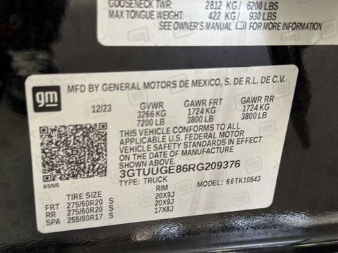 Used 2024 GMC Sierra 1500 Denali w/ Technology Package AWD/4WD image 31