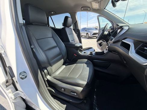 Certified 2023 GMC Terrain SLT FWD image 32