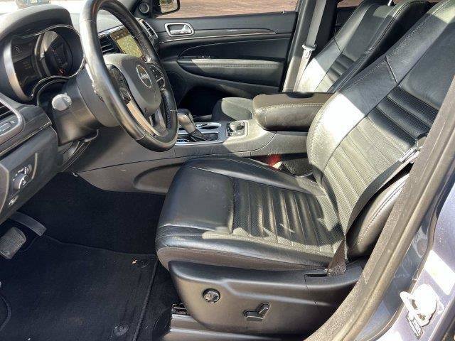 Used 2021 Jeep Grand Cherokee Limited w/ Sun & Sound Group AWD/4WD image 17