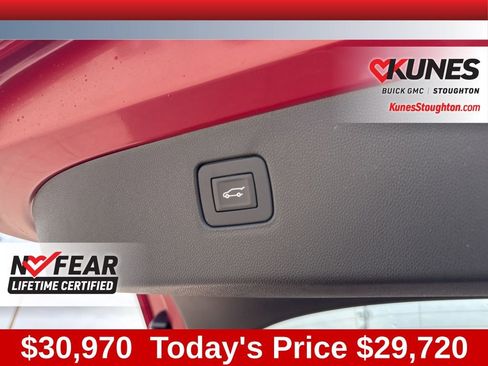 New 2026 Buick Envista Sport Touring w/ Convenience I Package FWD image 18