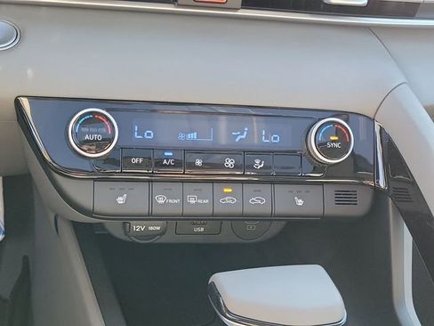 New 2026 Hyundai Elantra SEL Sport Premium image 10