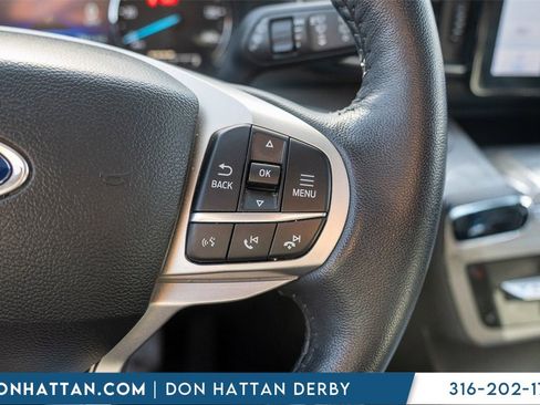 Used 2023 Ford Explorer XLT w/ Equipment Group 202A image 12