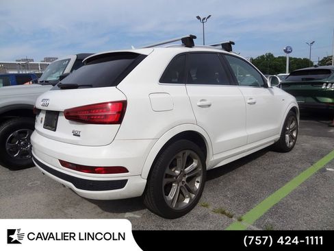 Used 2017 Audi Q3 2.0T Prestige w/ Prestige Package AWD/4WD image 4