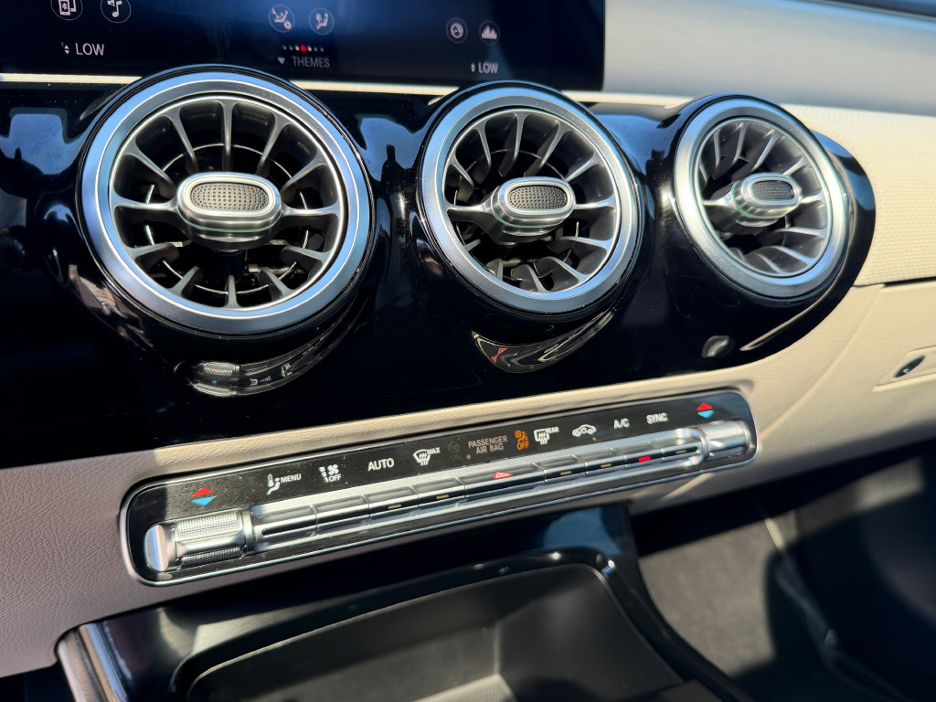 Used 2021 Mercedes-Benz A 220 image 18