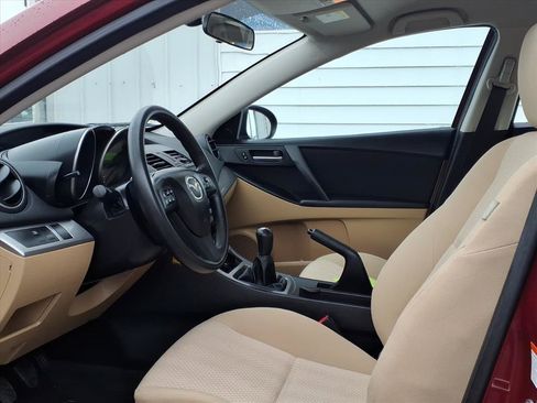 Used 2010 MAZDA MAZDA3 i Touring image 8