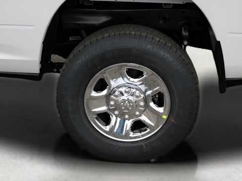 New 2026 RAM 2500 Tradesman AWD/4WD image 9