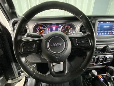Used 2021 Jeep Wrangler Unlimited Sport AWD/4WD image 17