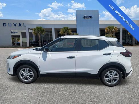 Used 2024 Nissan Kicks S FWD image 7