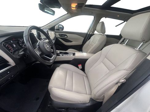 Used 2023 Nissan Rogue SL w/ SL Premium Package image 10