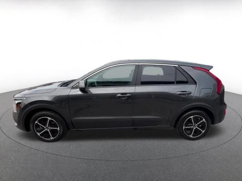 Used 2026 Kia Niro LX FWD image 8