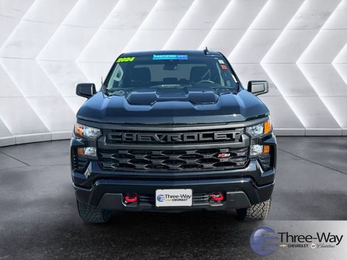 Certified 2024 Chevrolet Silverado 1500 Custom Trail Boss image 8